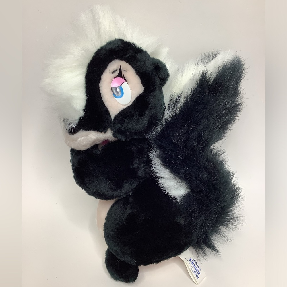 Vintage Walt Disney Store Bambi Flower Skunk Stuffed Animal 10” Plush Toy NWT